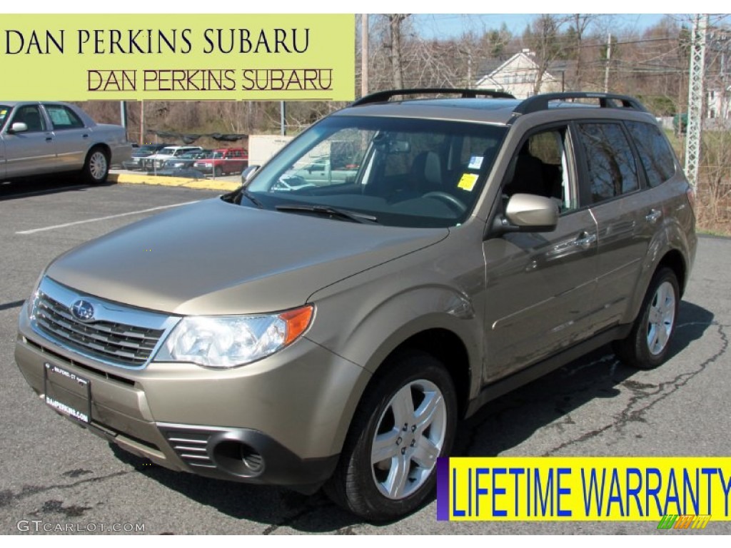 2009 Forester 2.5 X Premium - Topaz Gold Metallic / Black photo #1