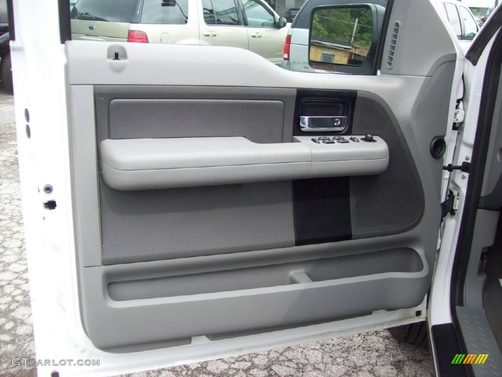 2006 F150 XLT SuperCab 4x4 - Oxford White / Medium/Dark Flint photo #11