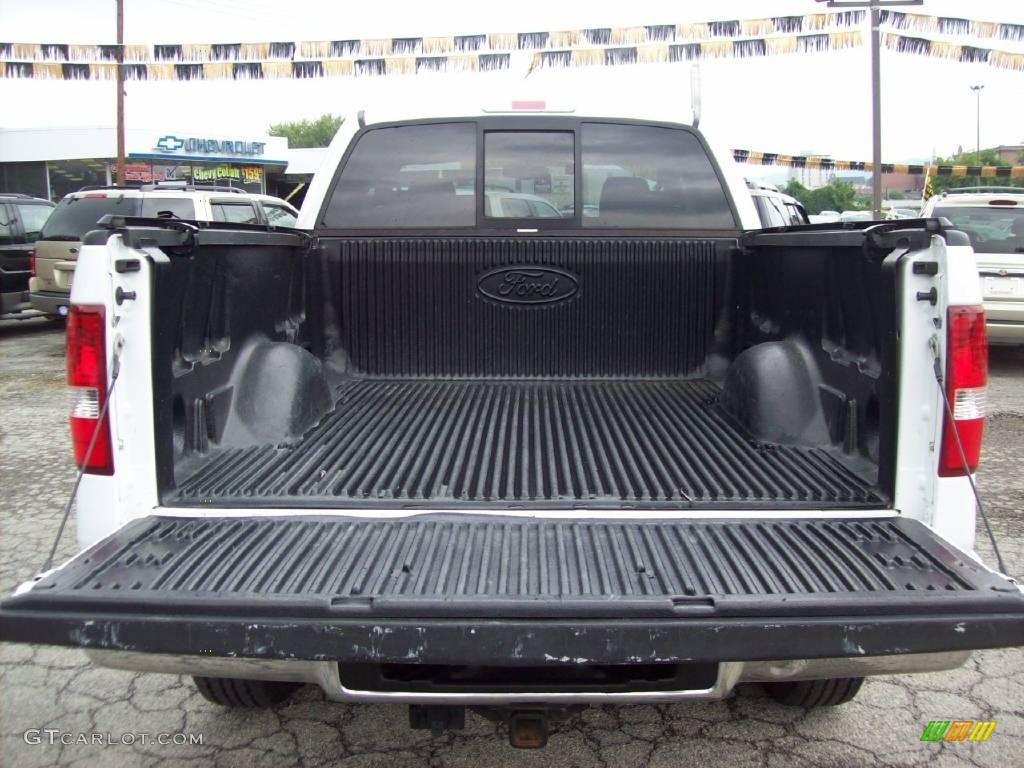 2006 F150 XLT SuperCab 4x4 - Oxford White / Medium/Dark Flint photo #14