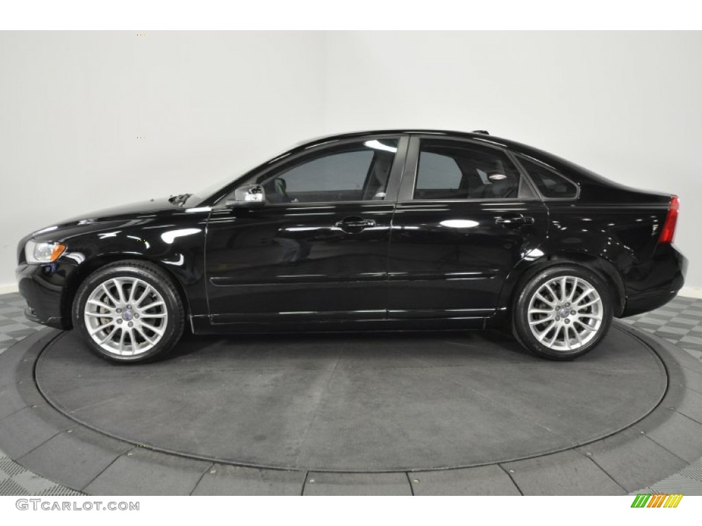 2009 S40 2.4i - Black / Quartz photo #2