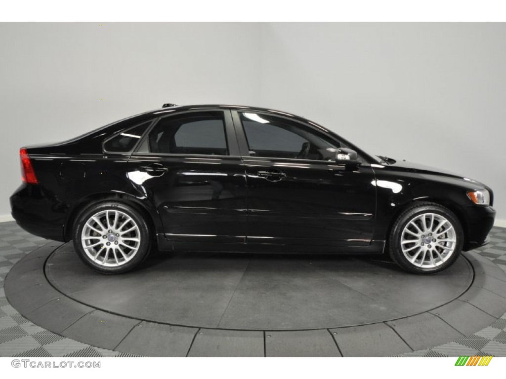 2009 S40 2.4i - Black / Quartz photo #5