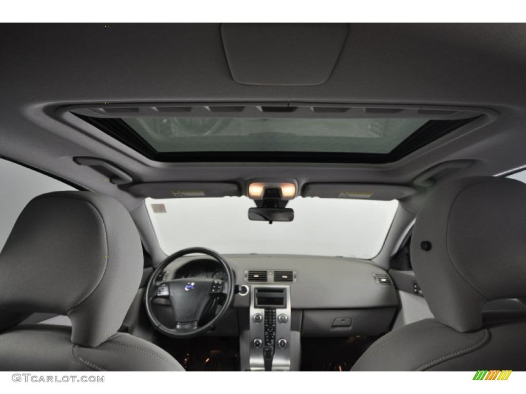 2009 S40 2.4i - Black / Quartz photo #33