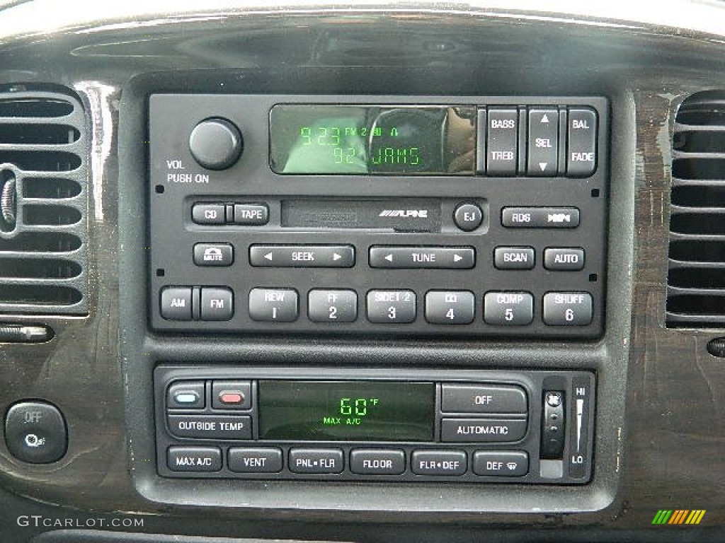 2002 Lincoln Blackwood Crew Cab Controls Photo #63096434