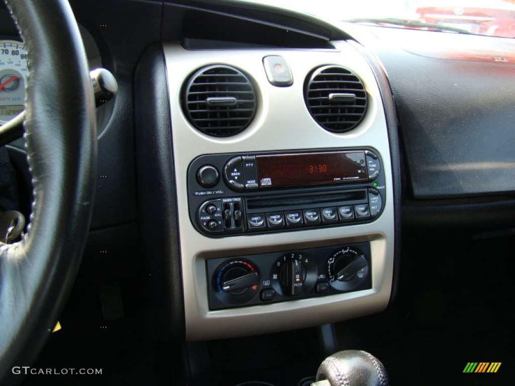 2003 Dodge Stratus R/T Coupe Controls Photo #63097079