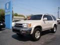 2000 Desert Dune Pearl Toyota 4Runner SR5 4x4  photo #4