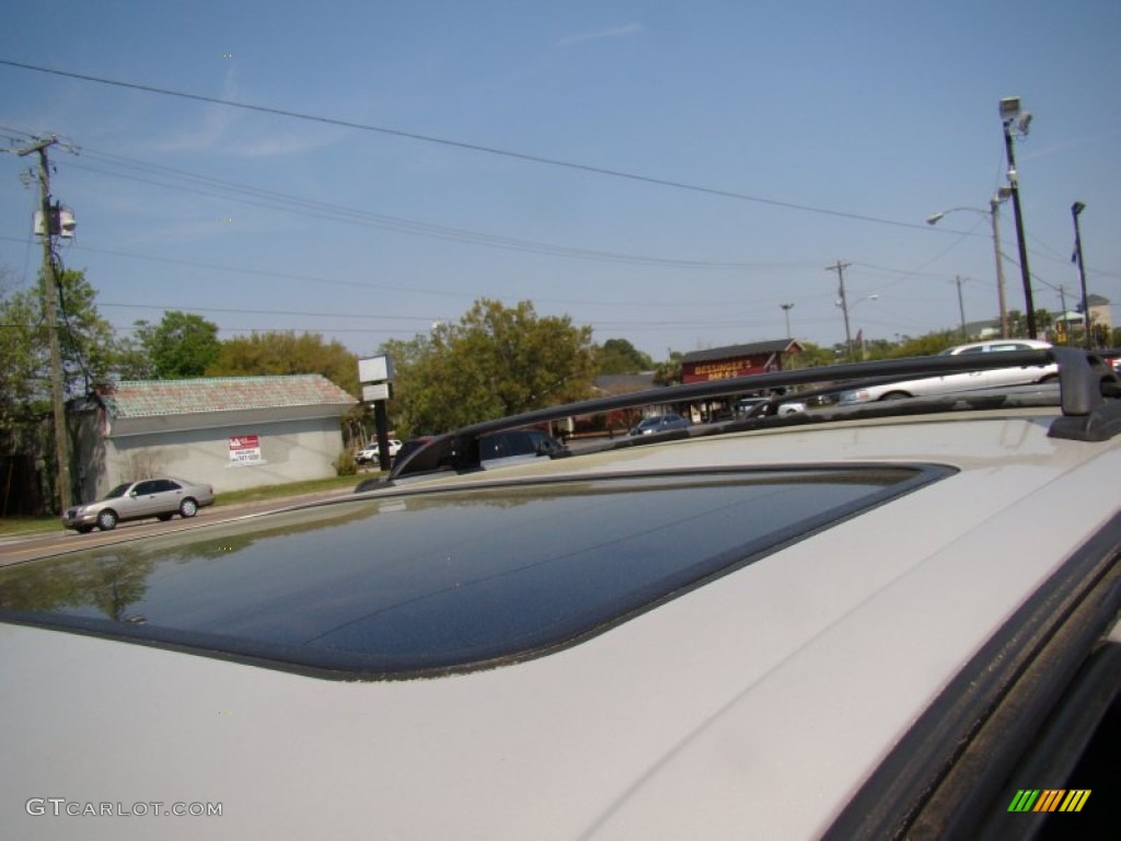 2000 4Runner SR5 4x4 - Desert Dune Pearl / Oak photo #32