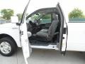 2006 Oxford White Ford F150 XL Regular Cab  photo #27