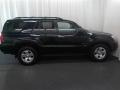 Black - 4Runner SR5 Photo No. 18