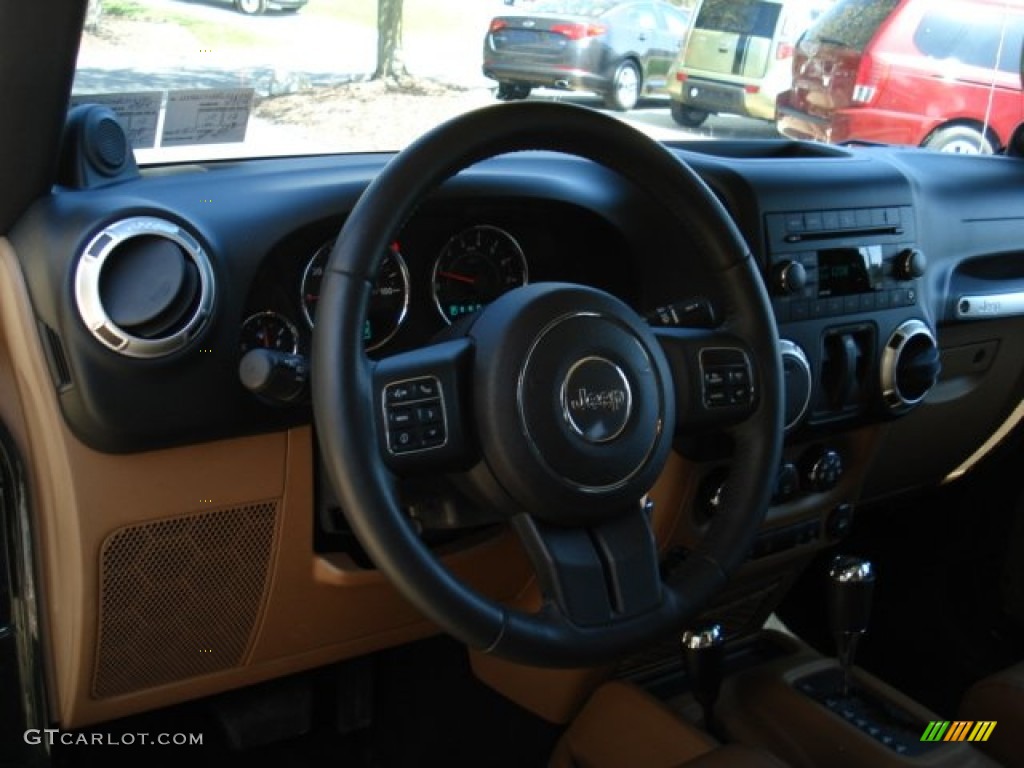 2011 Wrangler Sahara 4x4 - Natural Green Pearl / Black/Dark Saddle photo #13
