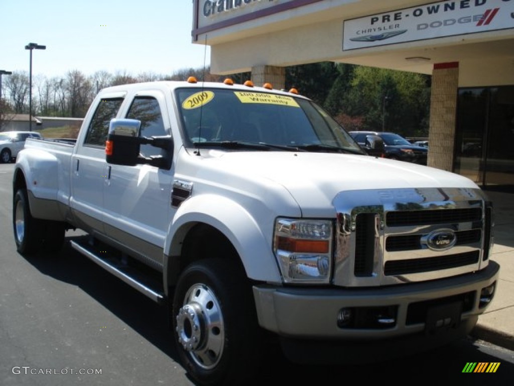 2009 F450 Super Duty King Ranch Crew Cab 4x4 Dually - Oxford White / Chaparral Leather photo #2
