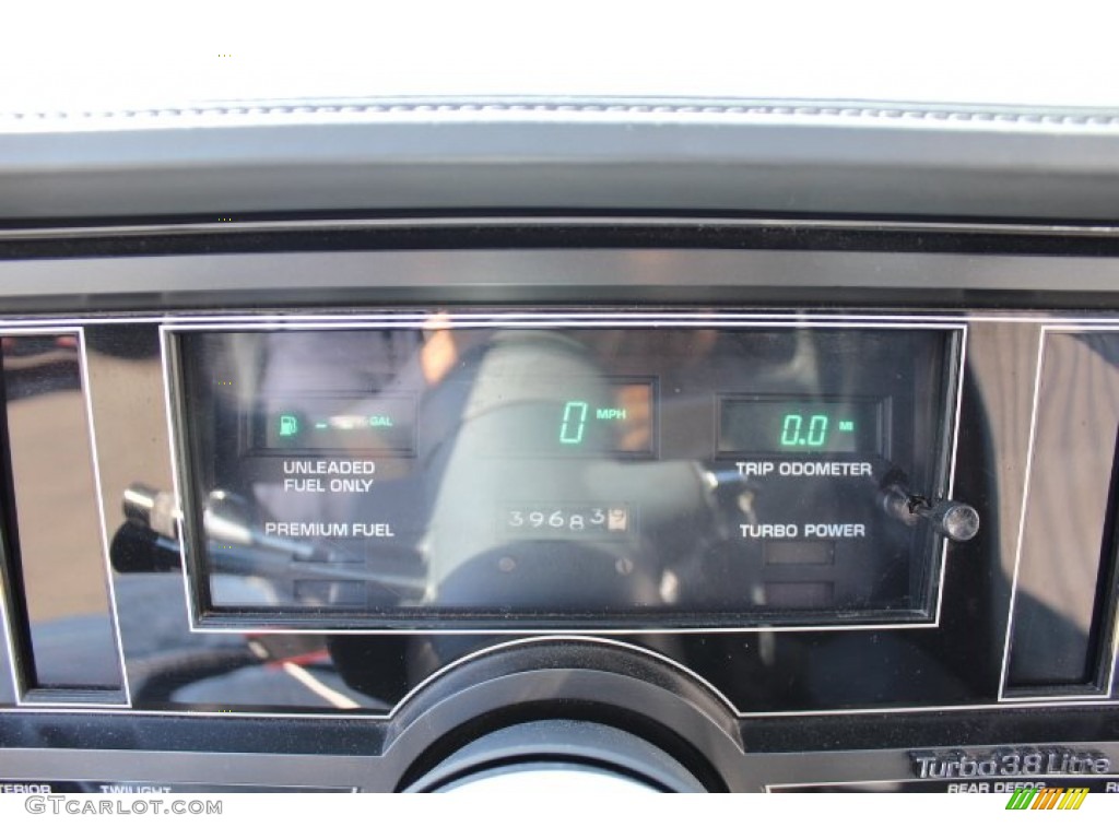 1986 Buick Regal T-Type Grand National Gauges Photo #63105392