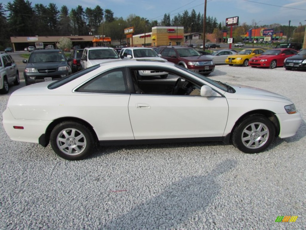 2002 Accord SE Coupe - Taffeta White / Ivory photo #3