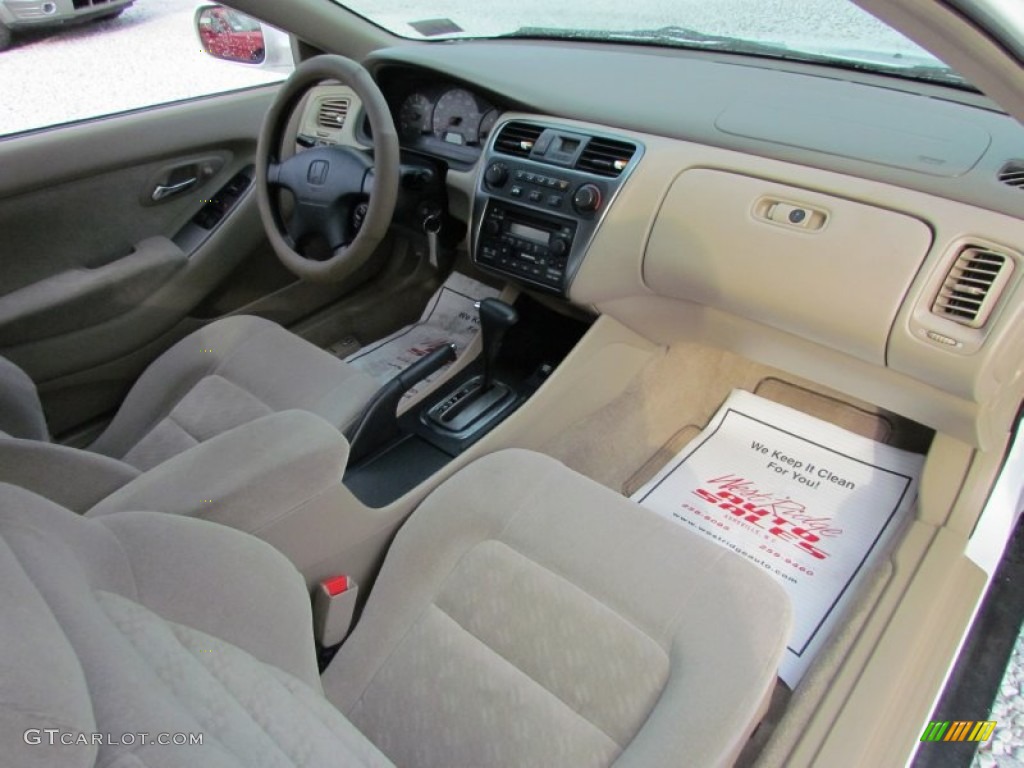 2002 Accord SE Coupe - Taffeta White / Ivory photo #14