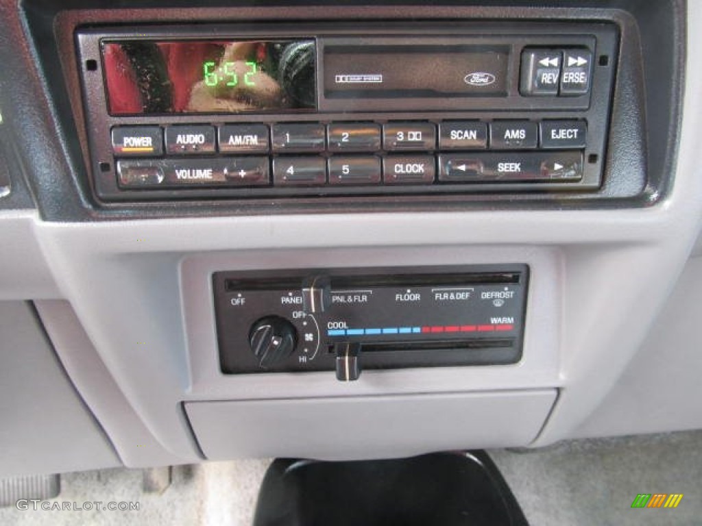 1994 Ford Ranger XLT Extended Cab 4x4 Controls Photos