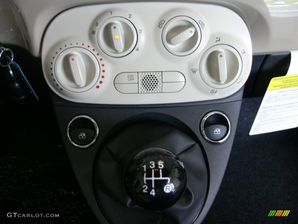 2012 Fiat 500 Pop Controls Photo #63108338