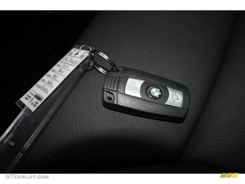2010 BMW 5 Series 550i Sedan Keys Photo #63108494