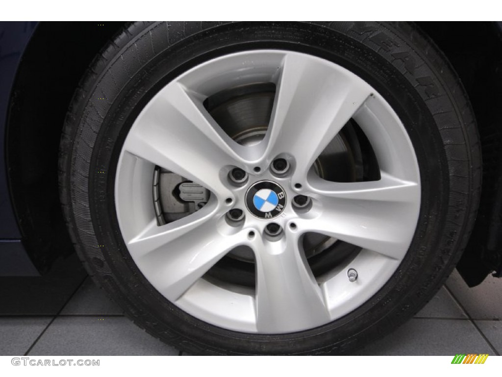 2011 BMW 5 Series 528i Sedan Wheel Photo #63111195