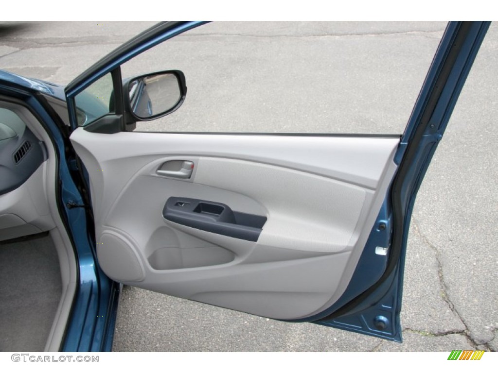 2010 Honda Insight Hybrid EX Gray Door Panel Photo #63111683