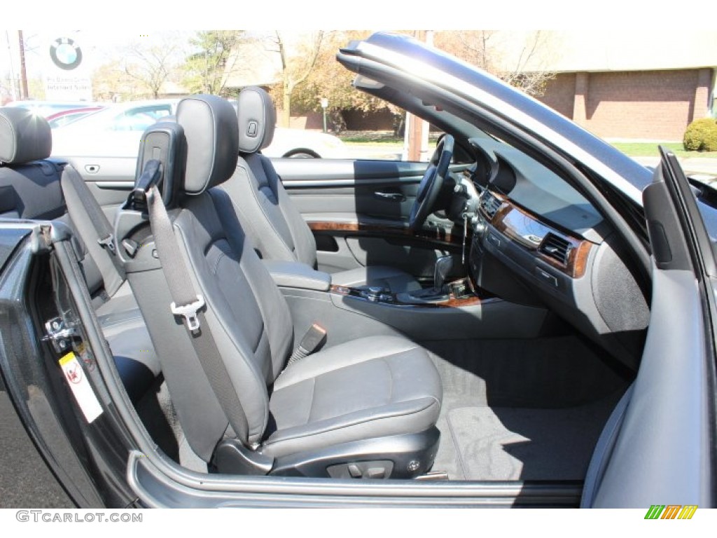2009 3 Series 328i Convertible - Black Sapphire Metallic / Black photo #25