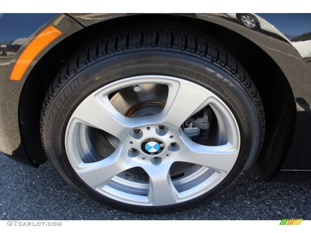 2009 3 Series 328i Convertible - Black Sapphire Metallic / Black photo #30