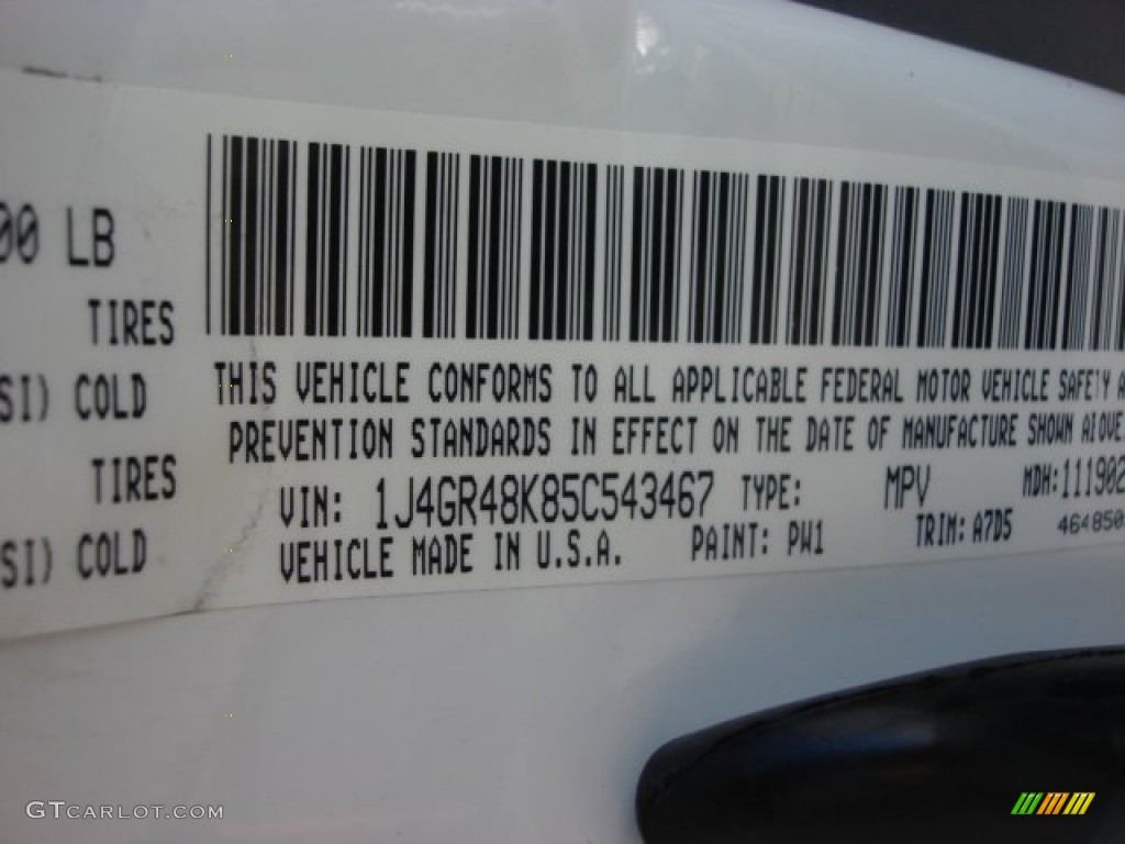 2005 Grand Cherokee Color Code PW1 for Stone White Photo #63115682