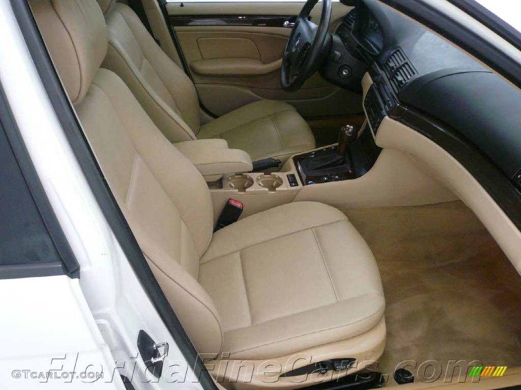 2003 3 Series 325i Sedan - Alpine White / Sand photo #13