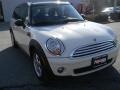 Pepper White - Cooper Clubman Photo No. 3