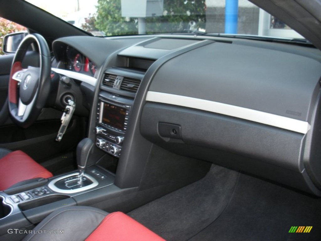 2009 Pontiac G8 GXP Onyx/Red Dashboard Photo #63120374