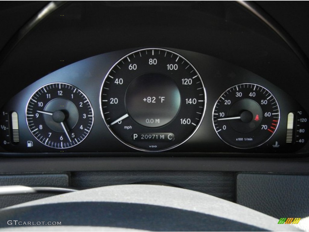 2009 Mercedes-Benz CLK 350 Grand Edition Coupe Gauges Photo #63122825