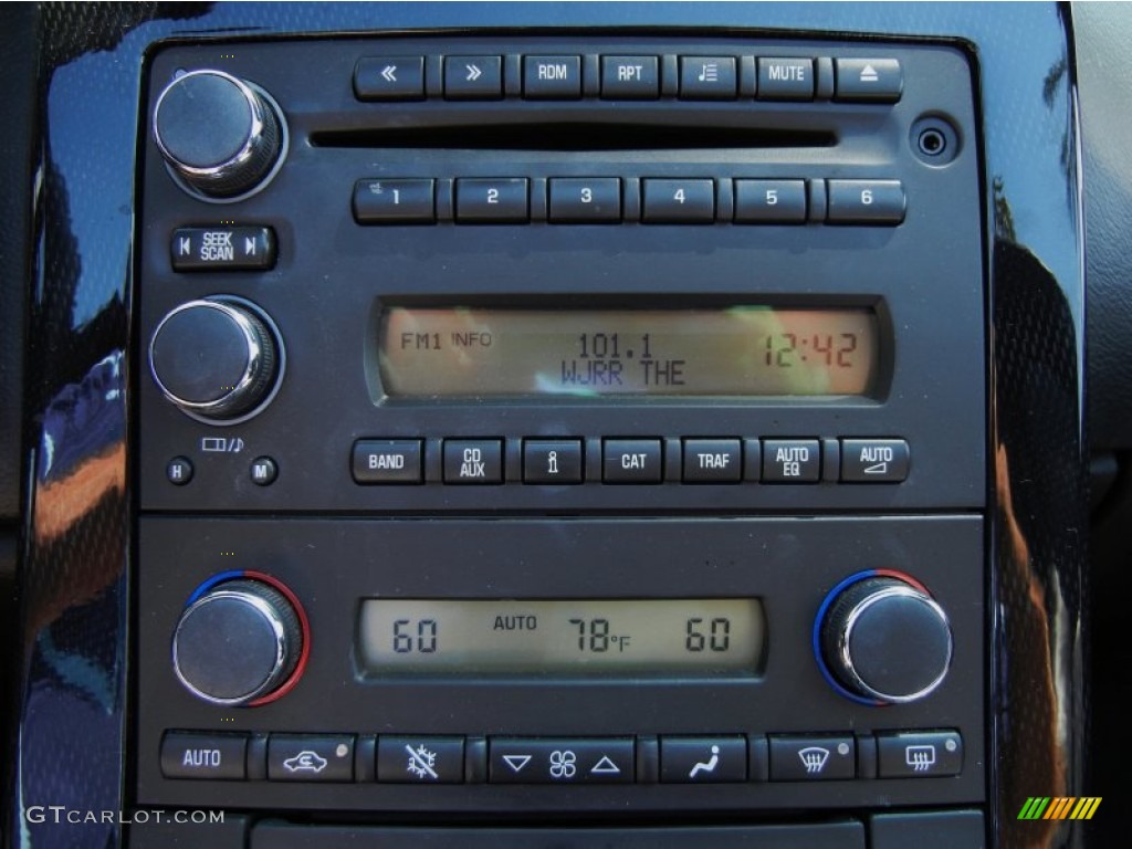 2009 Chevrolet Corvette Coupe Controls Photo #63123665