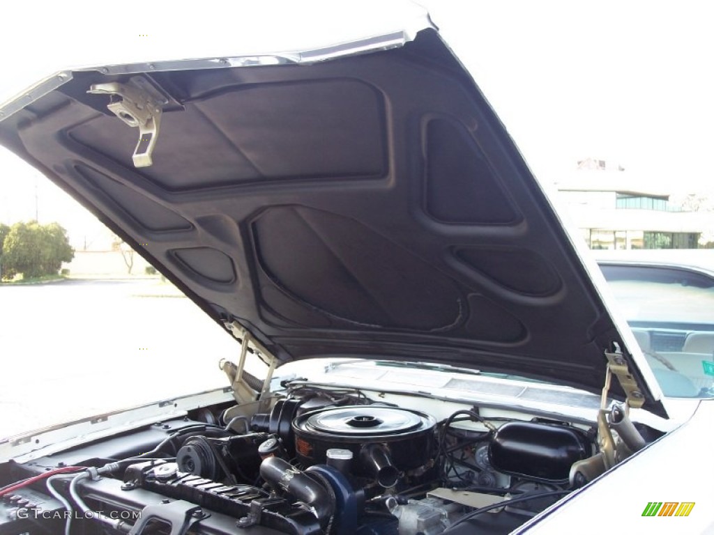 1962 Cadillac Eldorado Biarritz Convertible 390 cid OHV 16-Valve V8 Engine Photo #63124517