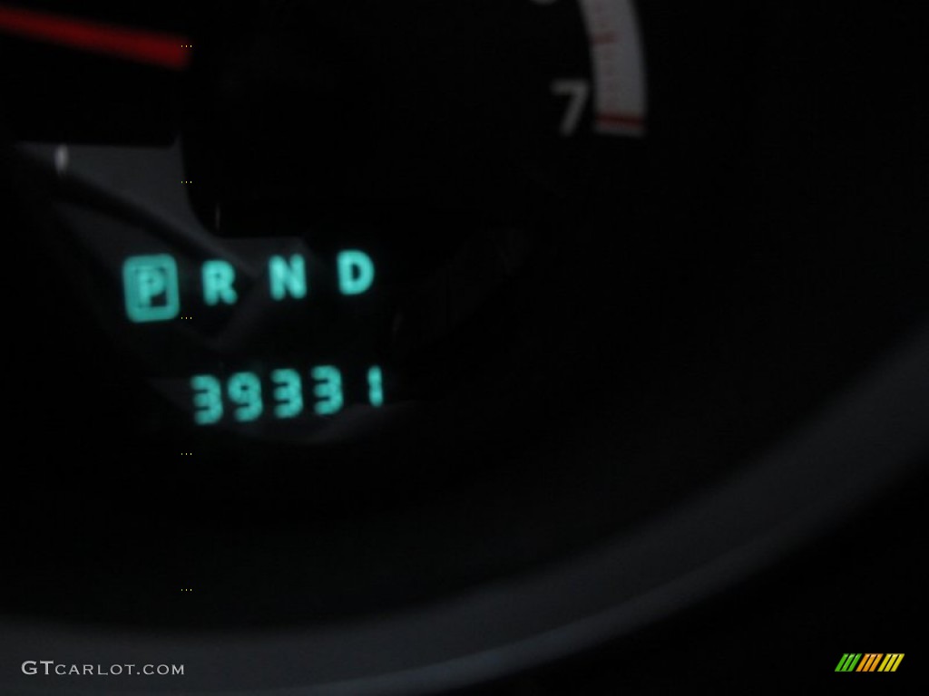 2010 Nitro SXT 4x4 - Natural Green Pearl / Dark Slate Gray/Light Slate Gray photo #20
