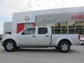 2008 Radiant Silver Nissan Frontier SE Crew Cab  photo #2