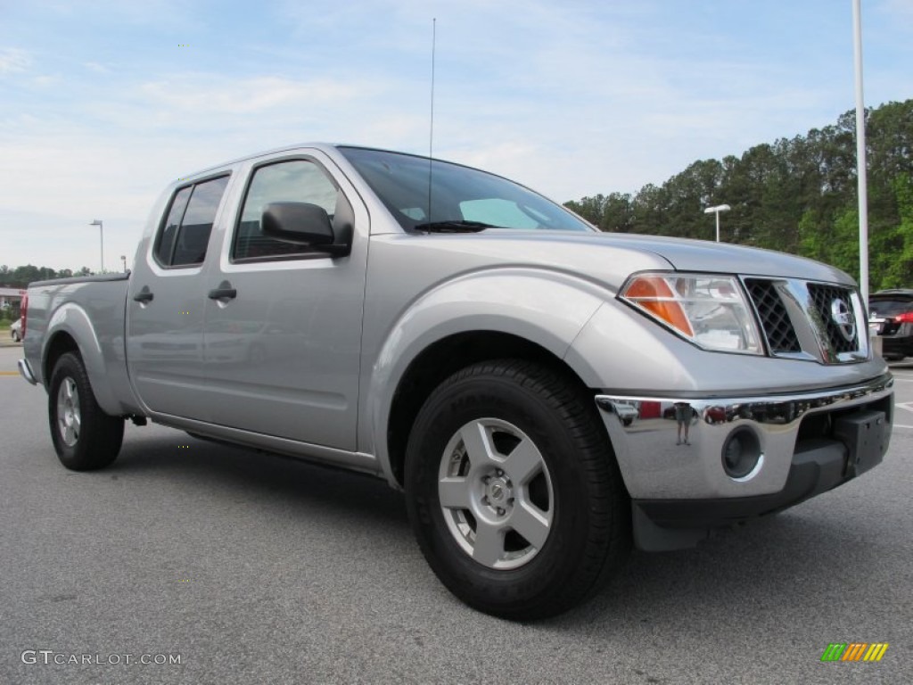 Radiant Silver 2008 Nissan Frontier SE Crew Cab Exterior Photo #63124841