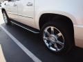 White Diamond - Escalade ESV AWD Photo No. 4