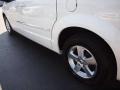 Stone White - Grand Caravan SXT Photo No. 4