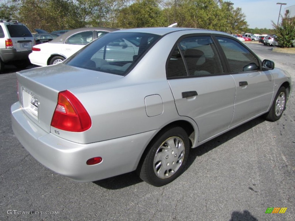 2001 Mirage ES Sedan - Munich Silver Metallic / Gray photo #3