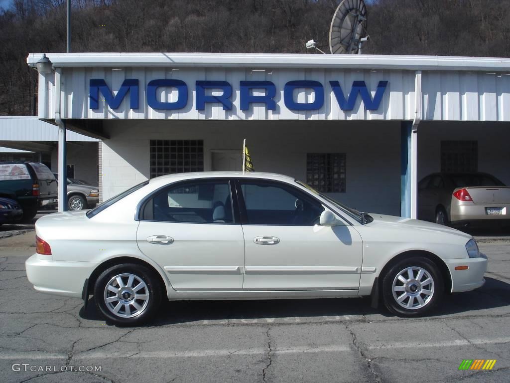 2001 Optima LX V6 - Pearl White / Gray photo #1