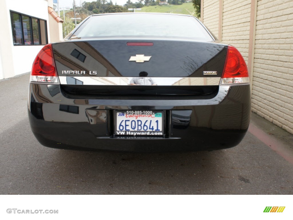 2008 Impala LS - Black / Gray photo #4