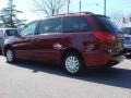 2007 Salsa Red Pearl Toyota Sienna LE  photo #4