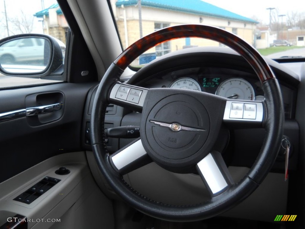 2006 300 C HEMI - Bright Silver Metallic / Dark Slate Gray/Light Graystone photo #4