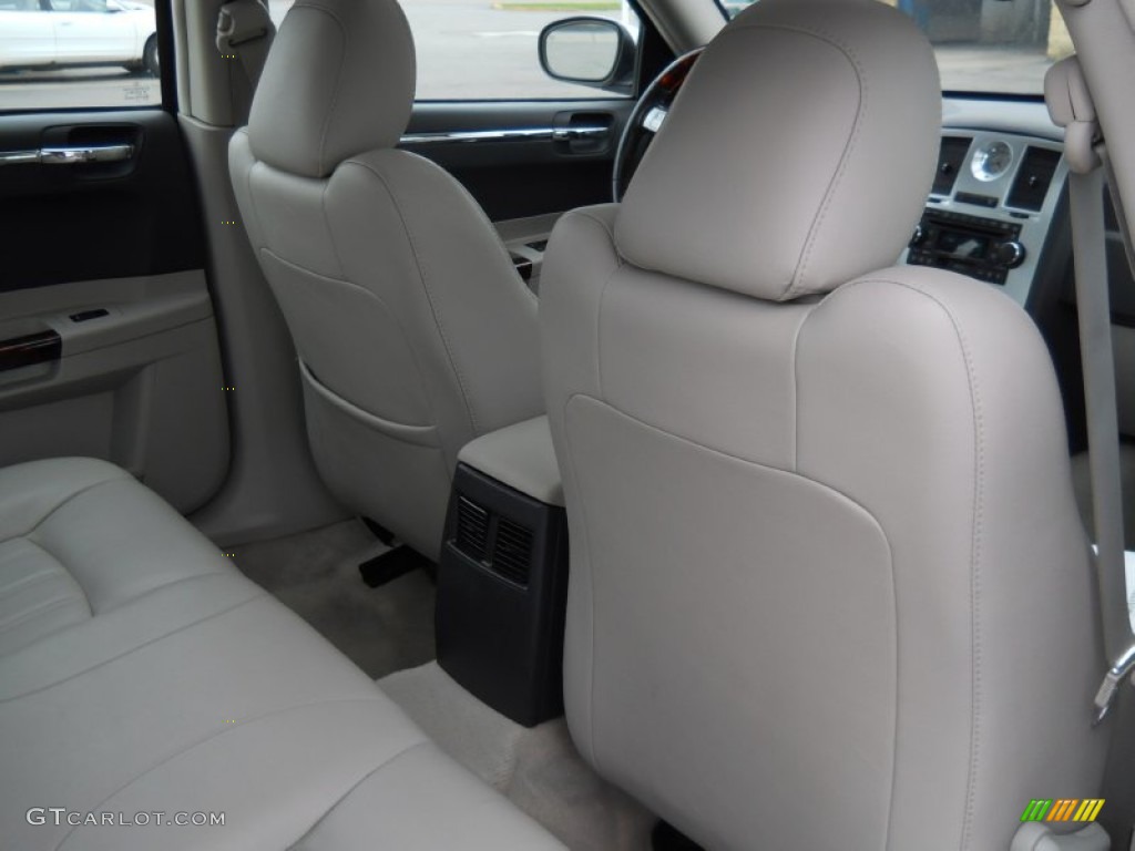 2006 300 C HEMI - Bright Silver Metallic / Dark Slate Gray/Light Graystone photo #24