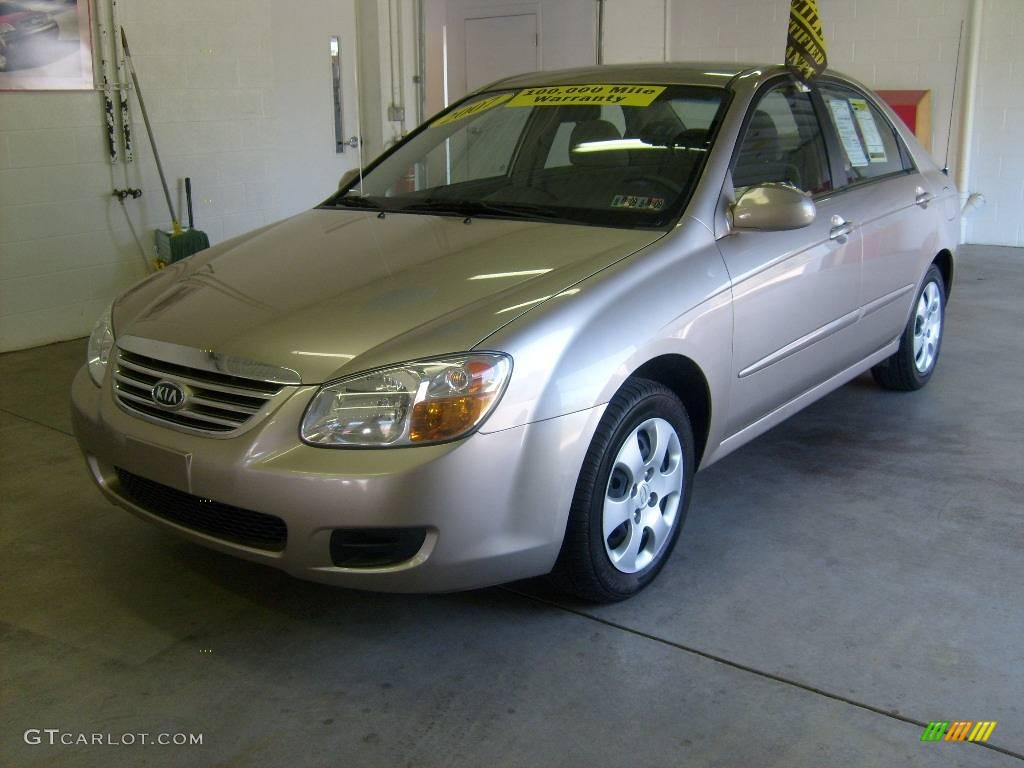 2007 Spectra EX Sedan - Sand Beige / Beige photo #1