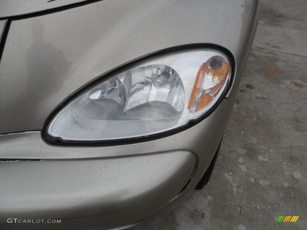 2004 PT Cruiser  - Light Almond Pearl Metallic / Dark Slate Gray photo #10