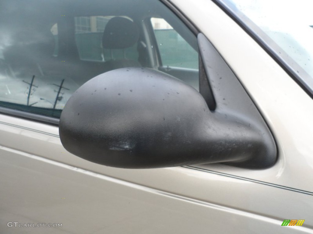 2004 PT Cruiser  - Light Almond Pearl Metallic / Dark Slate Gray photo #17