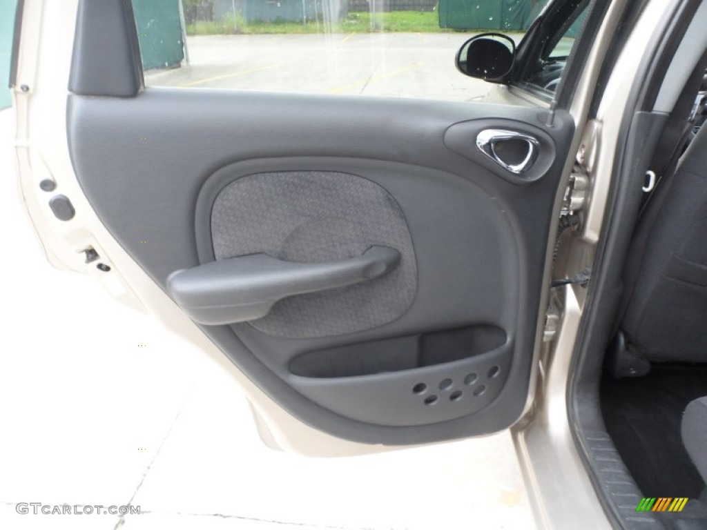 2004 PT Cruiser  - Light Almond Pearl Metallic / Dark Slate Gray photo #28