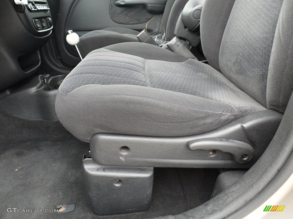 2004 PT Cruiser  - Light Almond Pearl Metallic / Dark Slate Gray photo #32