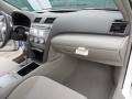 Super White - Camry LE Photo No. 20