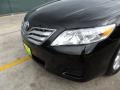 Black - Camry LE Photo No. 11