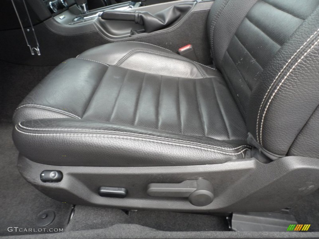 2011 Mustang V6 Premium Coupe - Grabber Blue / Charcoal Black photo #28